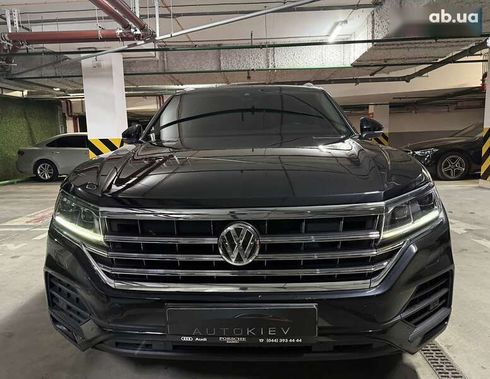 Volkswagen Touareg 2020 - фото 7