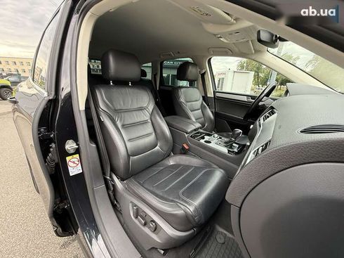 Volkswagen Touareg 2017 - фото 12