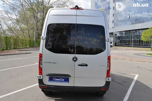 Mercedes-Benz Sprinter 2019 - фото 22