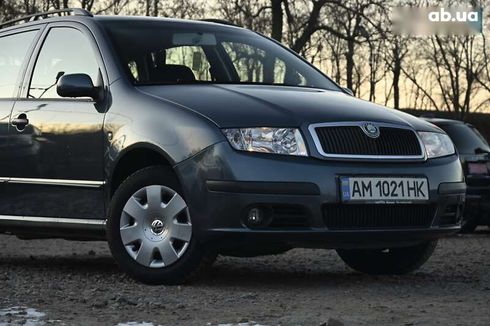 Skoda Fabia 2005 - фото 3