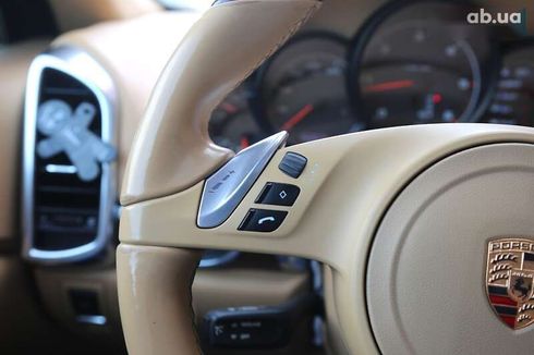 Porsche Cayenne 2013 - фото 30