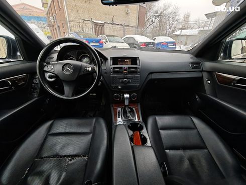 Mercedes-Benz C-Класс 2009 серый - фото 17