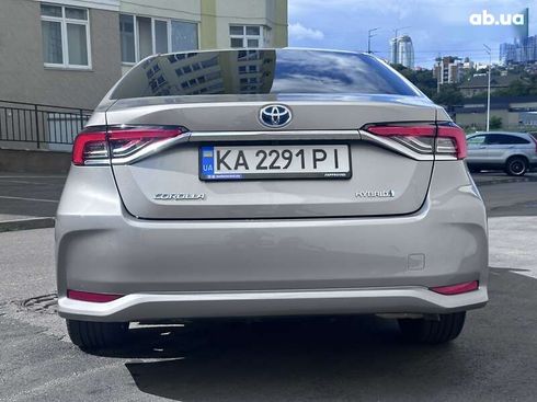 Toyota Corolla 2020 - фото 22