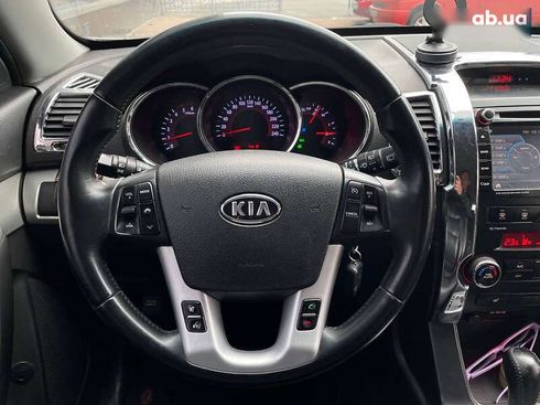 Kia Sorento 2012 - фото 11