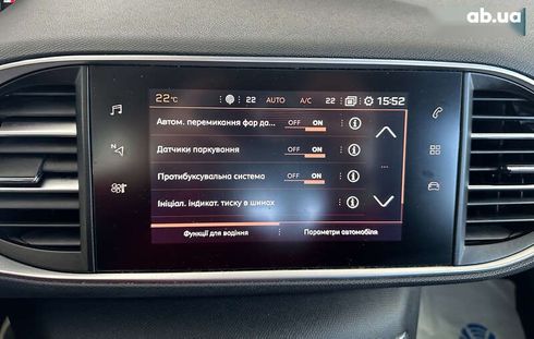 Peugeot 308 2019 - фото 26