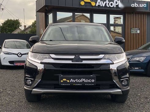 Mitsubishi Outlander 2018 - фото 16