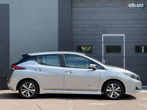 Nissan Leaf 2018 - фото 11