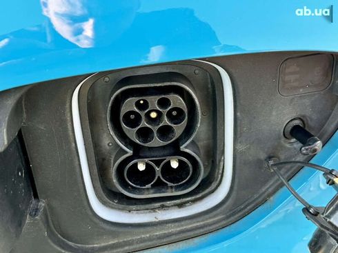 Hyundai Kona Electric 2023 - фото 15