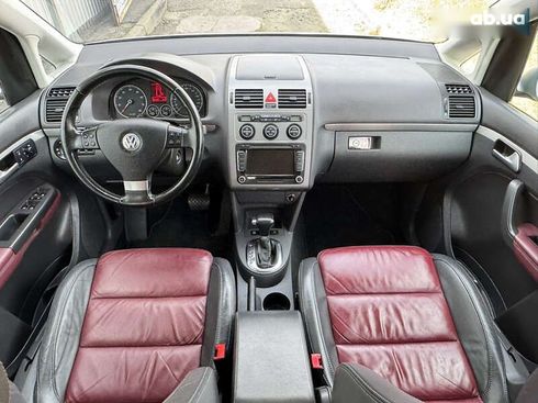 Volkswagen Touran 2008 - фото 16