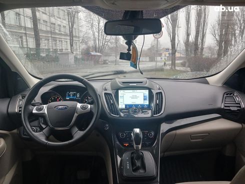 Ford Escape 2015 красный - фото 19