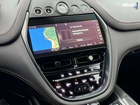 Aston Martin DBX 2021 - фото 29