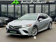 Продаж вживаних Toyota Camry в Києві - купити на Автобазарі