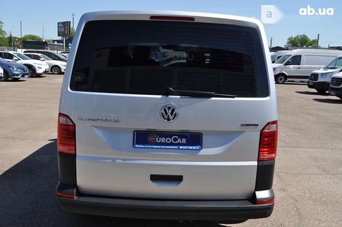 Volkswagen Multivan 2019 - фото 6
