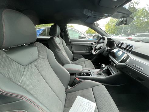 Audi Q3 2022 - фото 13