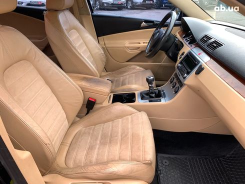 Volkswagen passat b6 2007 черный - фото 32