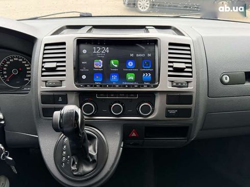 Volkswagen Multivan 2012 - фото 14