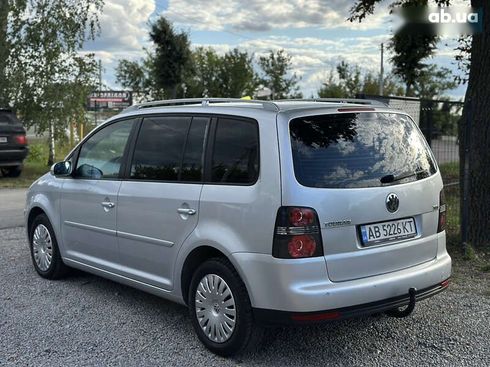 Volkswagen Touran 2008 - фото 20