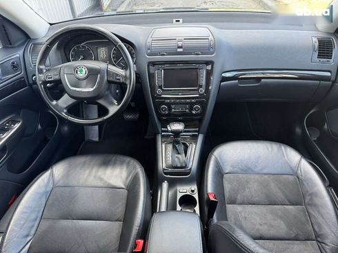 Skoda Octavia 2010 - фото 17