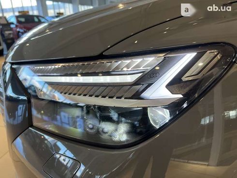 Audi Q4 e-tron 2023 - фото 2