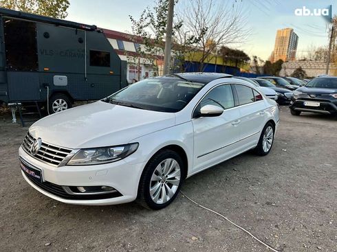 Volkswagen Passat CC 2012 - фото 2