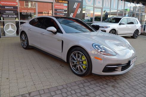 Porsche Panamera 4 E-Hybrid 2018 - фото 9