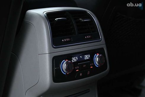 Audi A6 2012 - фото 30