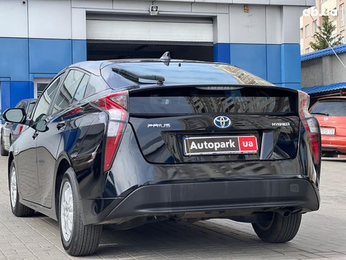 Toyota Prius 2016 черный - фото 20
