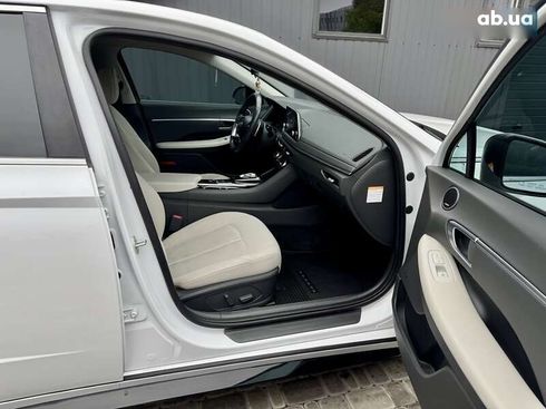 Hyundai Sonata 2020 - фото 28
