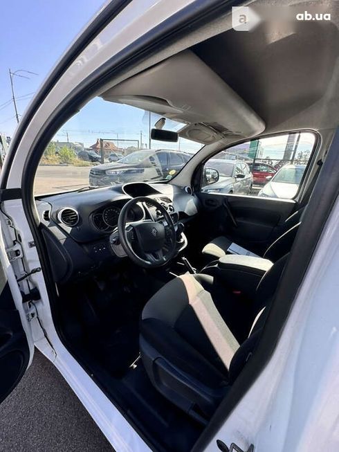 Renault Kangoo 2019 - фото 16