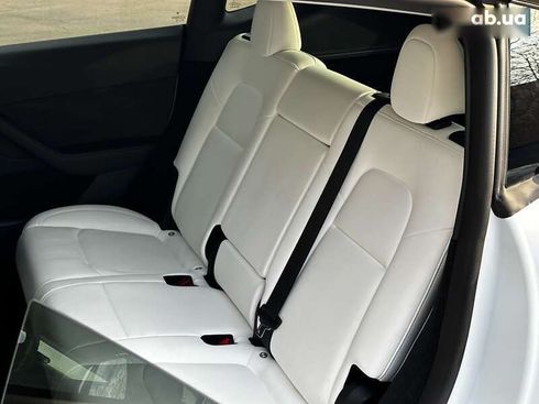 Tesla Model Y 2022 - фото 14