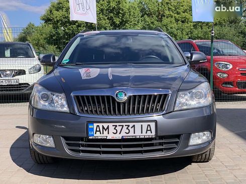 Skoda Octavia 2012 - фото 4