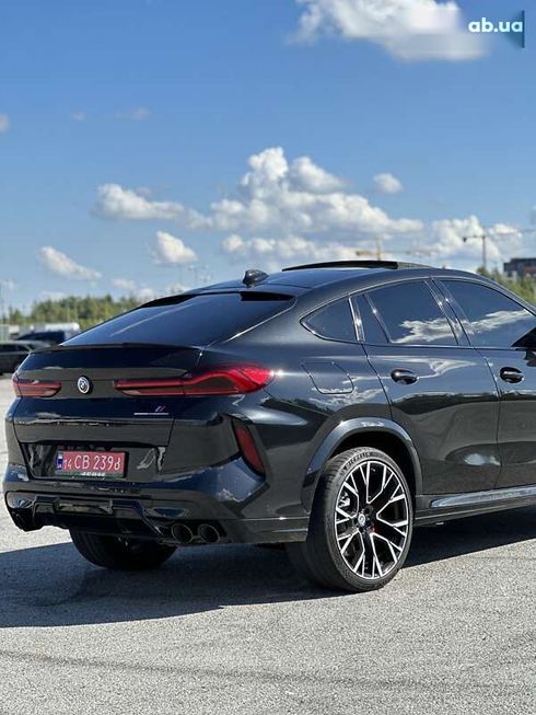 BMW X6 M 2022 - фото 13