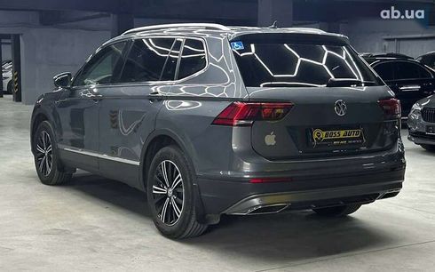 Volkswagen Tiguan 2018 - фото 4