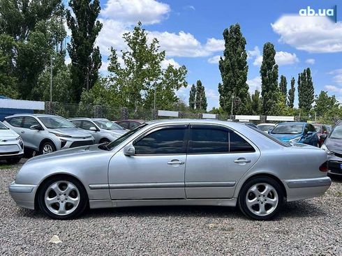 Mercedes-Benz E-Класс 2000 - фото 9