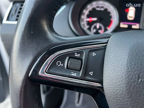 Skoda octavia a7 2018 белый - фото 25