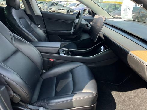 Tesla Model 3 2019 черный - фото 40