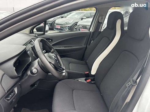 Renault Zoe 2020 - фото 26