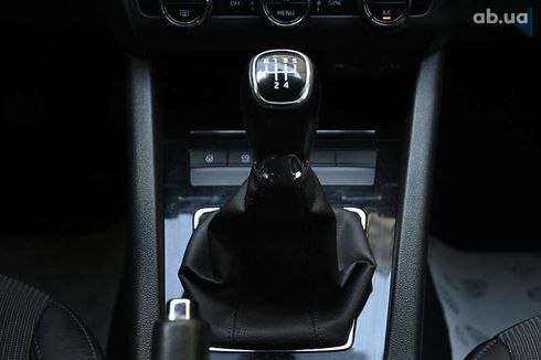 Skoda Octavia 2017 - фото 23