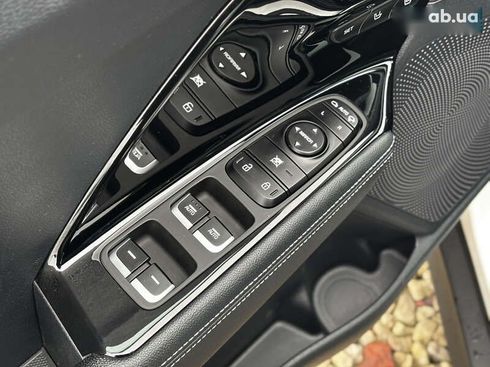 Kia Niro 2020 - фото 13