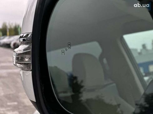 Lexus GX 2020 - фото 13