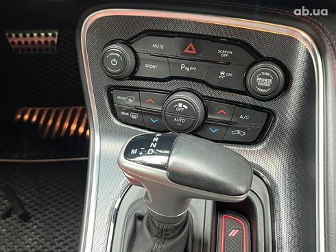 Dodge Challenger 2018 черный - фото 17