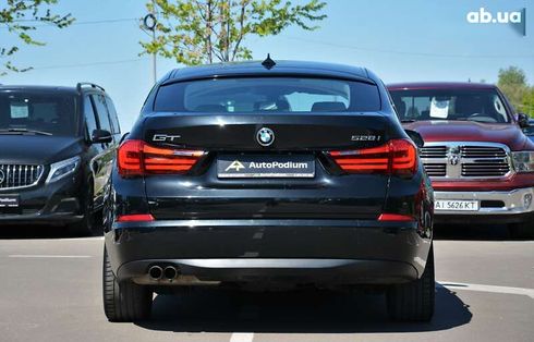 BMW 5 серия 2017 - фото 12