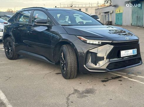 Toyota bZ 2022 - фото 4