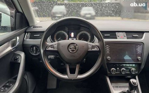 Skoda Octavia 2019 - фото 11