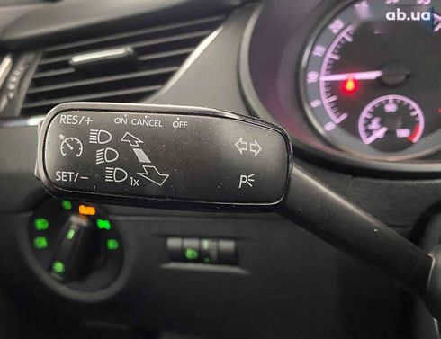 Skoda Octavia 2015 - фото 12