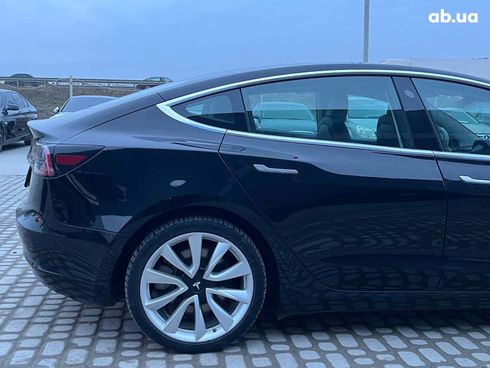 Tesla Model 3 2019 черный - фото 4