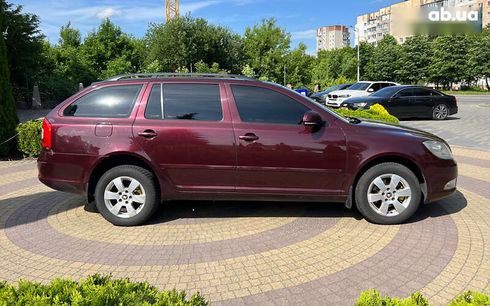 Skoda Octavia 2011 - фото 8