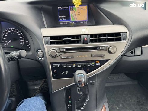 Lexus RX 2013 - фото 18