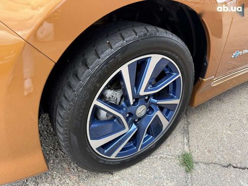 Nissan Leaf 2016 - фото 11