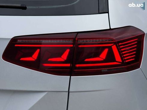Volkswagen passat alltrack 2020 - фото 15
